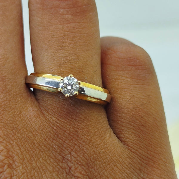 Solitaire en Or Jaune 18K avec Diamant 0.60ct - Taille 56 - 4.60g