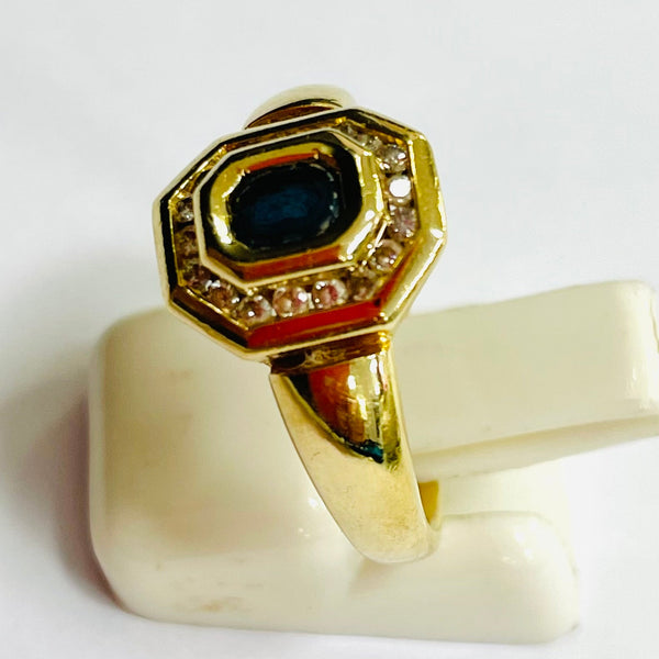 Chevalière en Or 18K Jaune avec Onyx et Diamants - Taille 55 - 5.04G