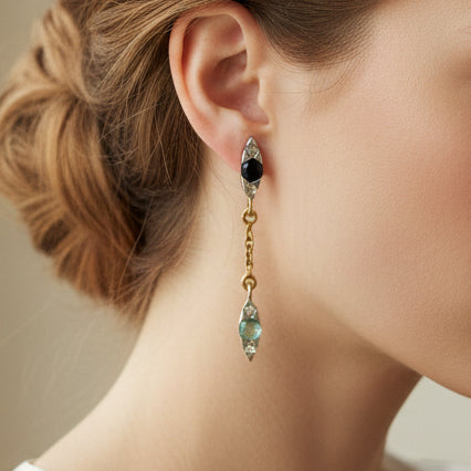 Boucles d'oreilles pendantes en or jaune 18k - 0.74 G