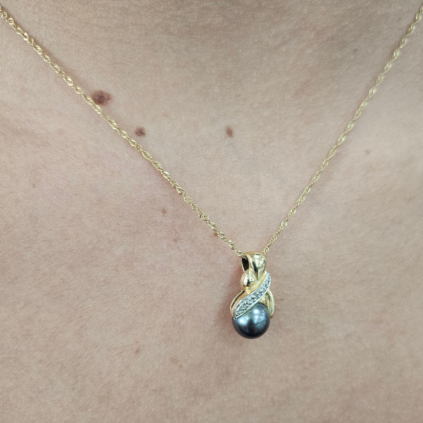 Collier  en Or Jaune avec Perles et Diamants Longueur -22.50 cm