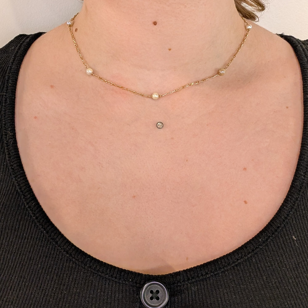 Collier Ras du Cou en Or Jaune avec Perles Naturelles