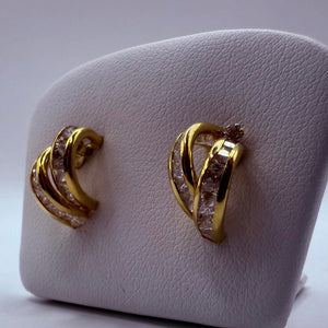 Boucles d'oreilles créoles en or jaune 18K 1.94 Grs