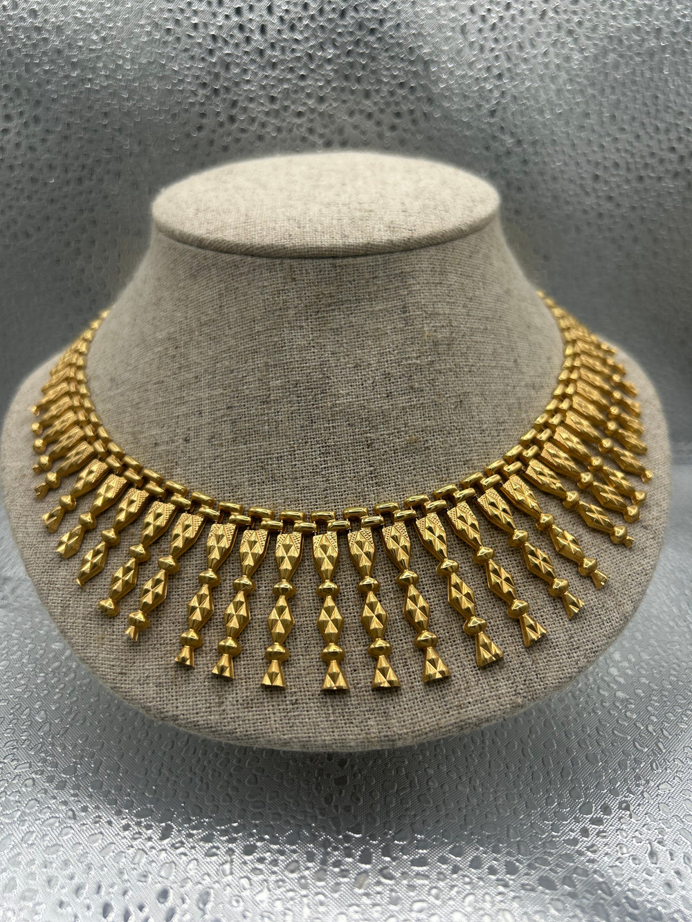 Collier Princesse en Or Jaune 18K – Maille Fantaisie Torsadée
