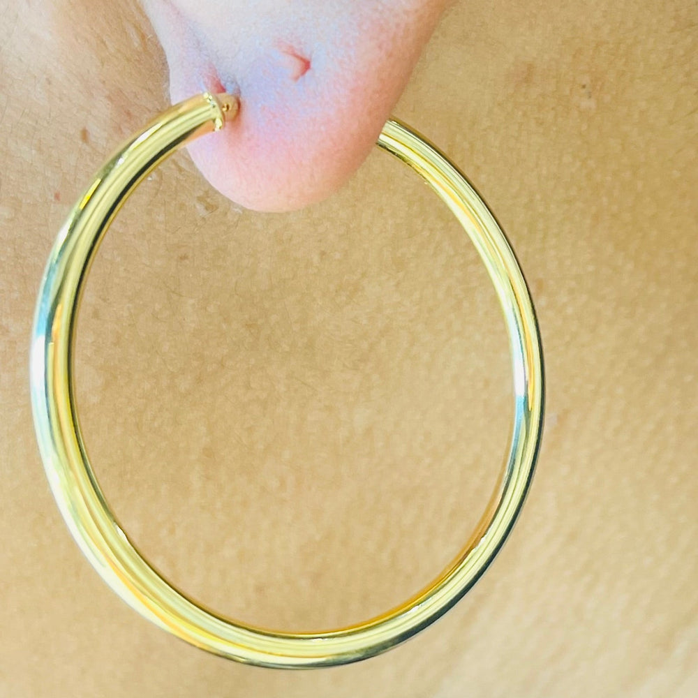 Boucles créoles en Or Jaune avec Poinçon 18K