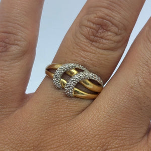 Bague ancienne en or 18 carats avec 2 diamants