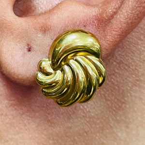 Boucles d'oreilles en or jaune 18K - 1.41g