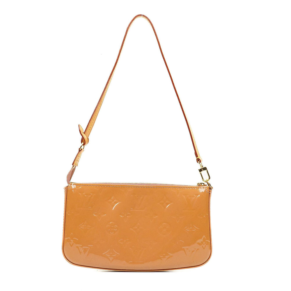 Sac porté épaule Pochette Accessoires Louis Vuitton cuir verni empreinte marron