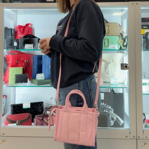 Sac à main Marc Jacobs The Shiny Crinkle Mini – Rose brillant