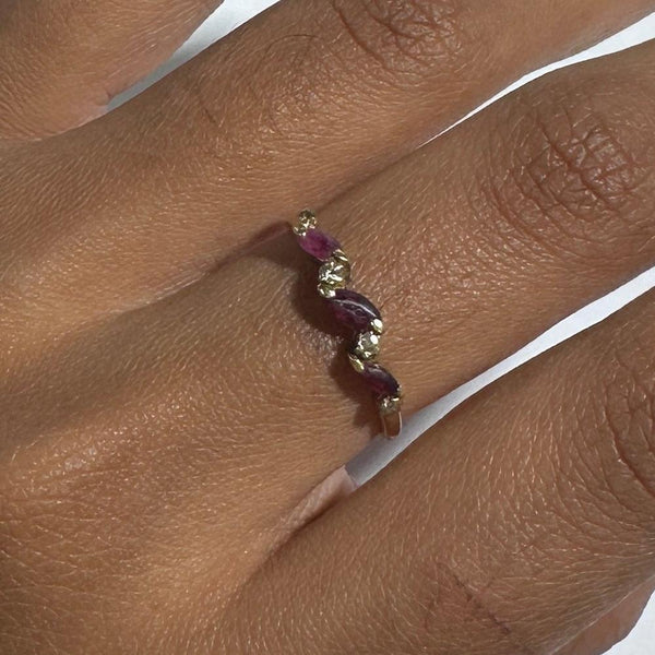 Bague en Or 18K avec Diamants et Rubis - Taille 53