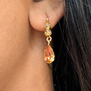 Boucles Dormeuses en Or Jaune 18 Carats avec Zirconiums