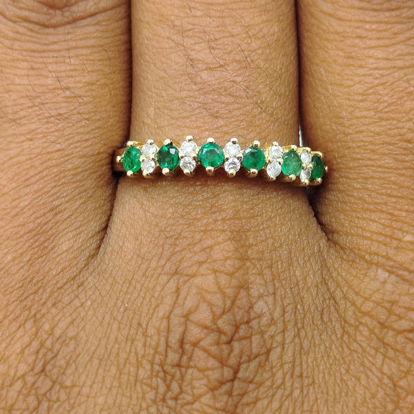 Bague en Or Jaune 18K avec Diamants et Émeraude - Taille 57