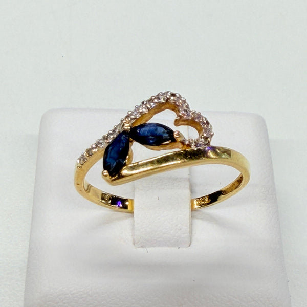 Bague en or jaune 18k, saphirs et diamants Taille 55