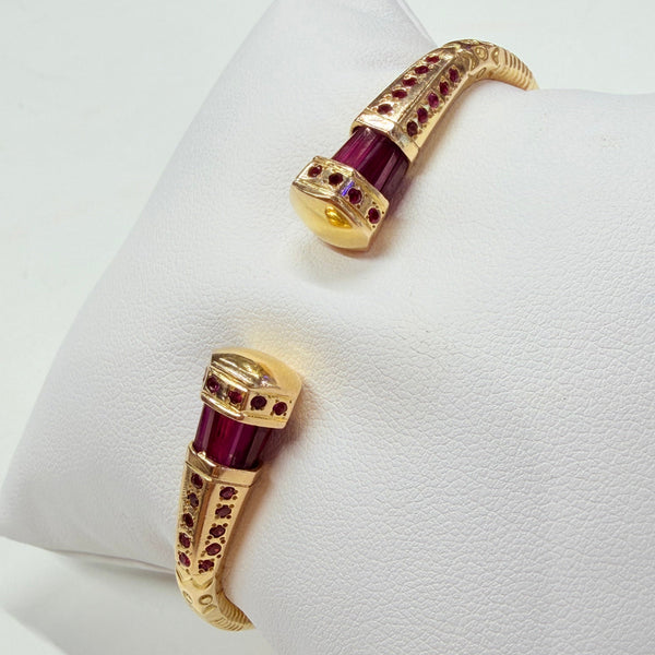 Bracelet Jonc Ouvert en Or Jaune 18k avec Rubis