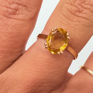 Bague en or jaune 18k avec citrine Taille 56
