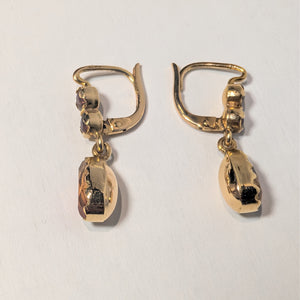 Boucles Dormeuses en Or Jaune 18 Carats avec Zirconiums