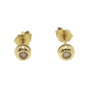 Boucles d'oreilles clou en or jaune 18k
