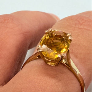 Bague en or jaune 18k avec citrine Taille 56
