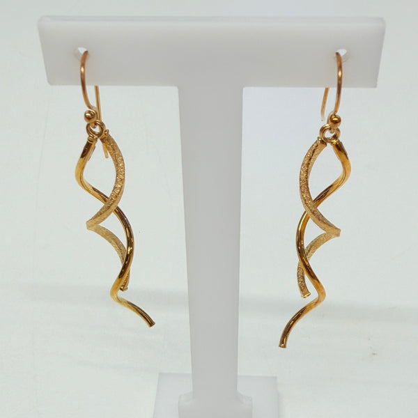 Boucles d'oreilles pendantes en or jaune 18 K