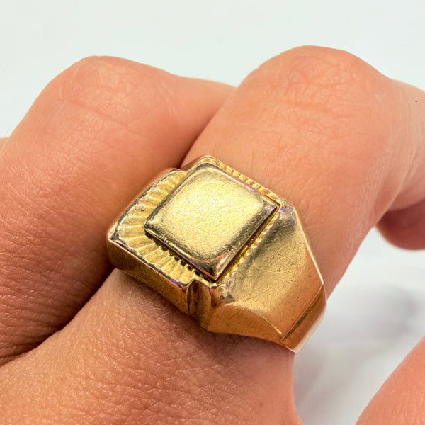 Bague Chevalière Asymétrique en Or Jaune 18K - Taille 56