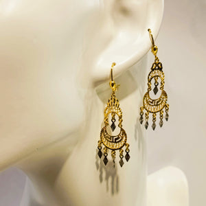Boucles d'Oreilles Pendantes en Or Jaune et Gris 18K