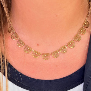 Collier Ras du Cou en Or Jaune avec Maille Filigrane 18K