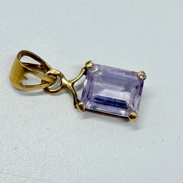 Pendentif en Or Jaune 18k avec Améthyste