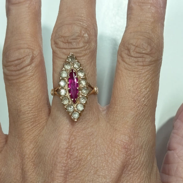 Bague Marquise en Or Jaune avec Rubis & Oxyde de Zirconium 18K Taille : 55