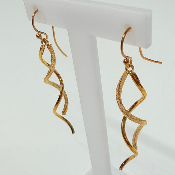 Boucles d'oreilles pendantes en or jaune 18 K