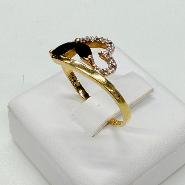 Bague en or jaune 18k, saphirs et diamants Taille 55