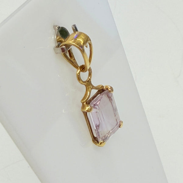 Pendentif en Or Jaune 18k avec Améthyste