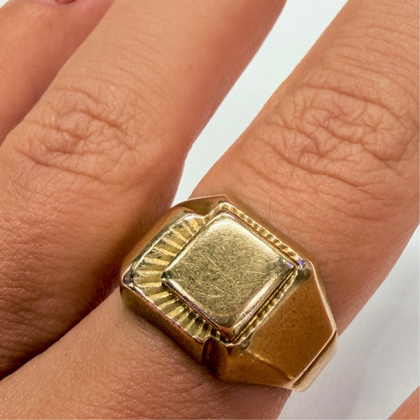 Bague Chevalière Asymétrique en Or Jaune 18K - Taille 56