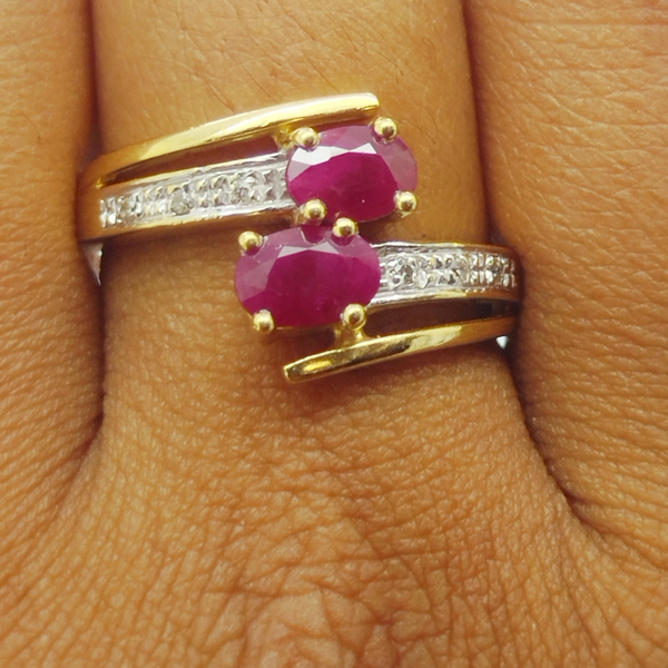 Bague avec Diamants et Rubis en Or Jaune et Or Blanc 18K - Taille 53