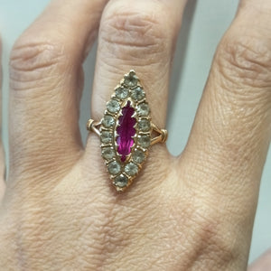 Bague Marquise en Or Jaune 18k avec Rubis Taille 55