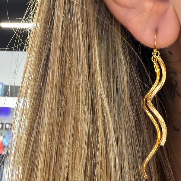 Boucles d'oreilles pendantes en or jaune 18 K